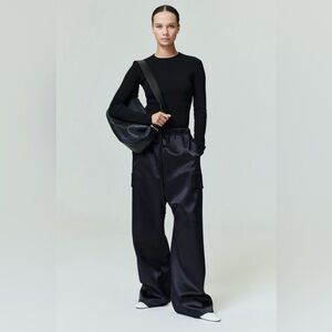 Fear of god women’s waffle knit crew top long sleeve shirt black large